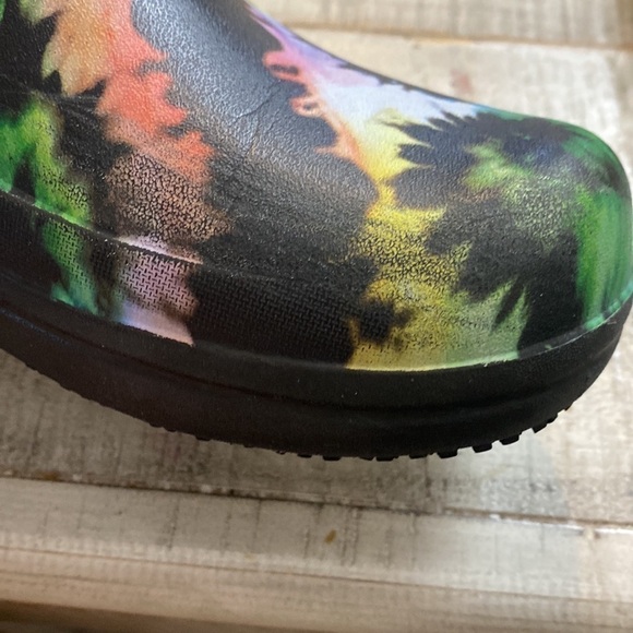 Crocs Pro ll Graphic clogs dual comfort tie dye size 9 - Picture 13 of 13